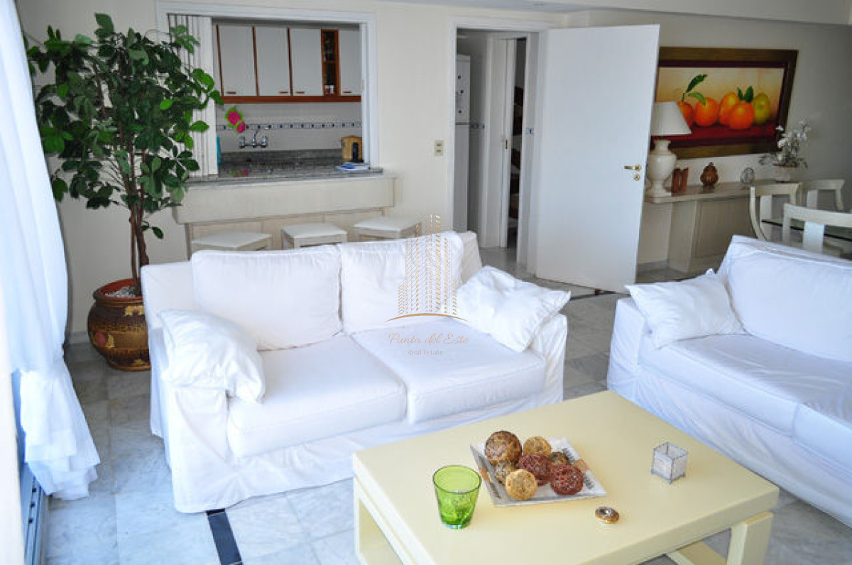 Apartamento ID.819 - Apartamento en playa brava para alquiler temporal en Punta del Este