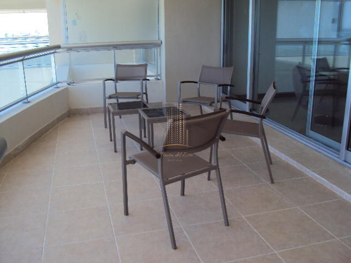 Apartamento ID.856 - Apartamento frente al mar, en Punta del Este para alquiler temporal