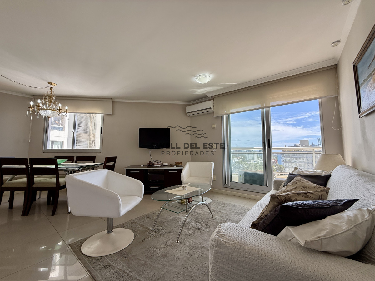 Apartamento ID.234 - Roosevelt, Punta del Este Piso alto con Vista al Mar 