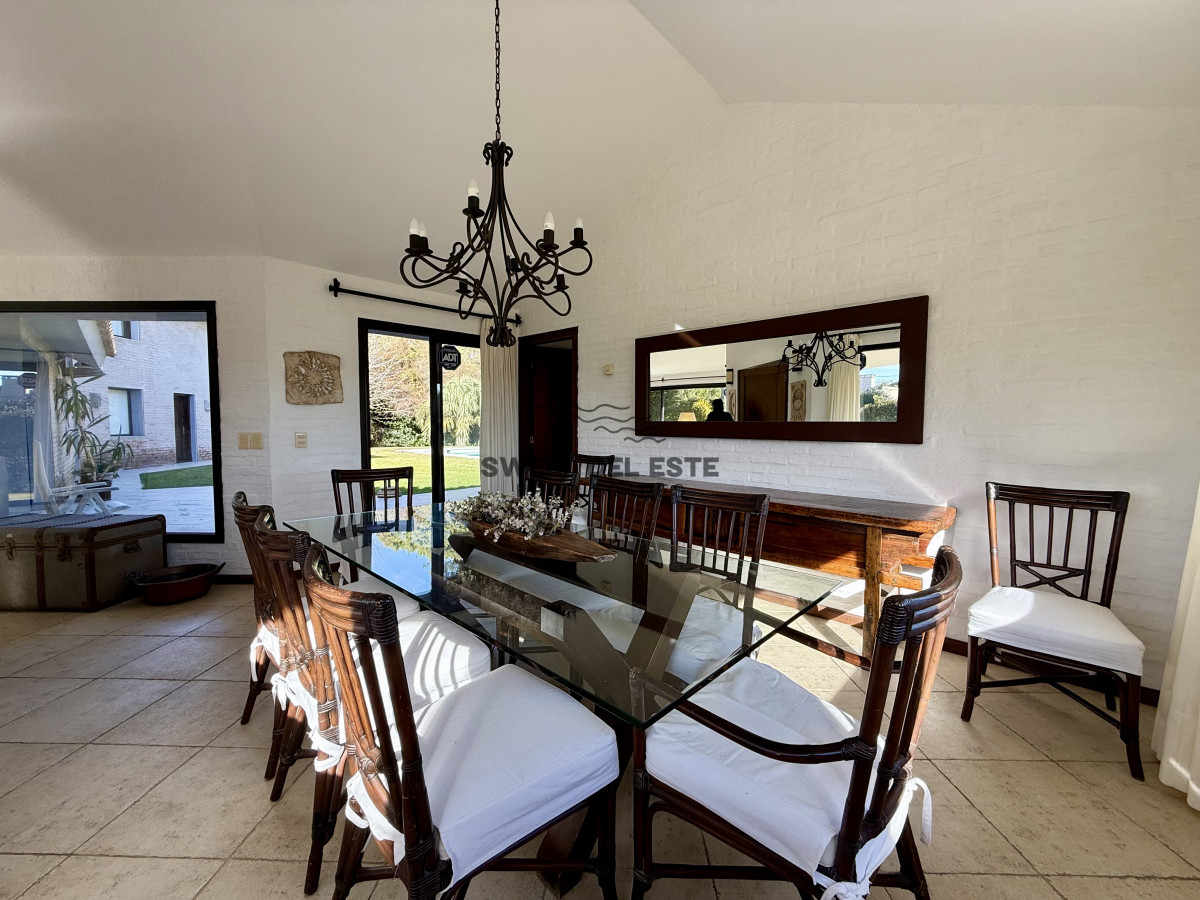 Casa ID.52 - Chalet en Rincón del Indio – A 500 metros del mar