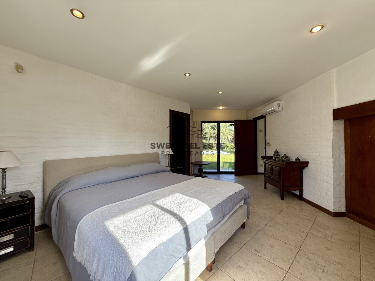 Casa ID.52 - Chalet en Rincón del Indio – A 500 metros del mar