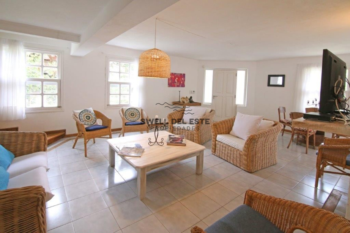 Casa ID.58 - En el CORAZON DE LA BARRA