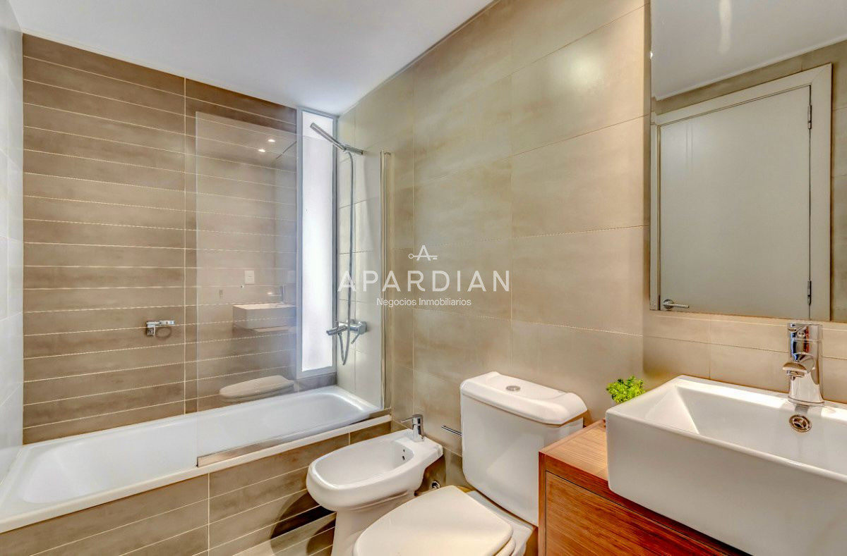 Apartamento ID.21099127 - Piso alto con vista panoramica