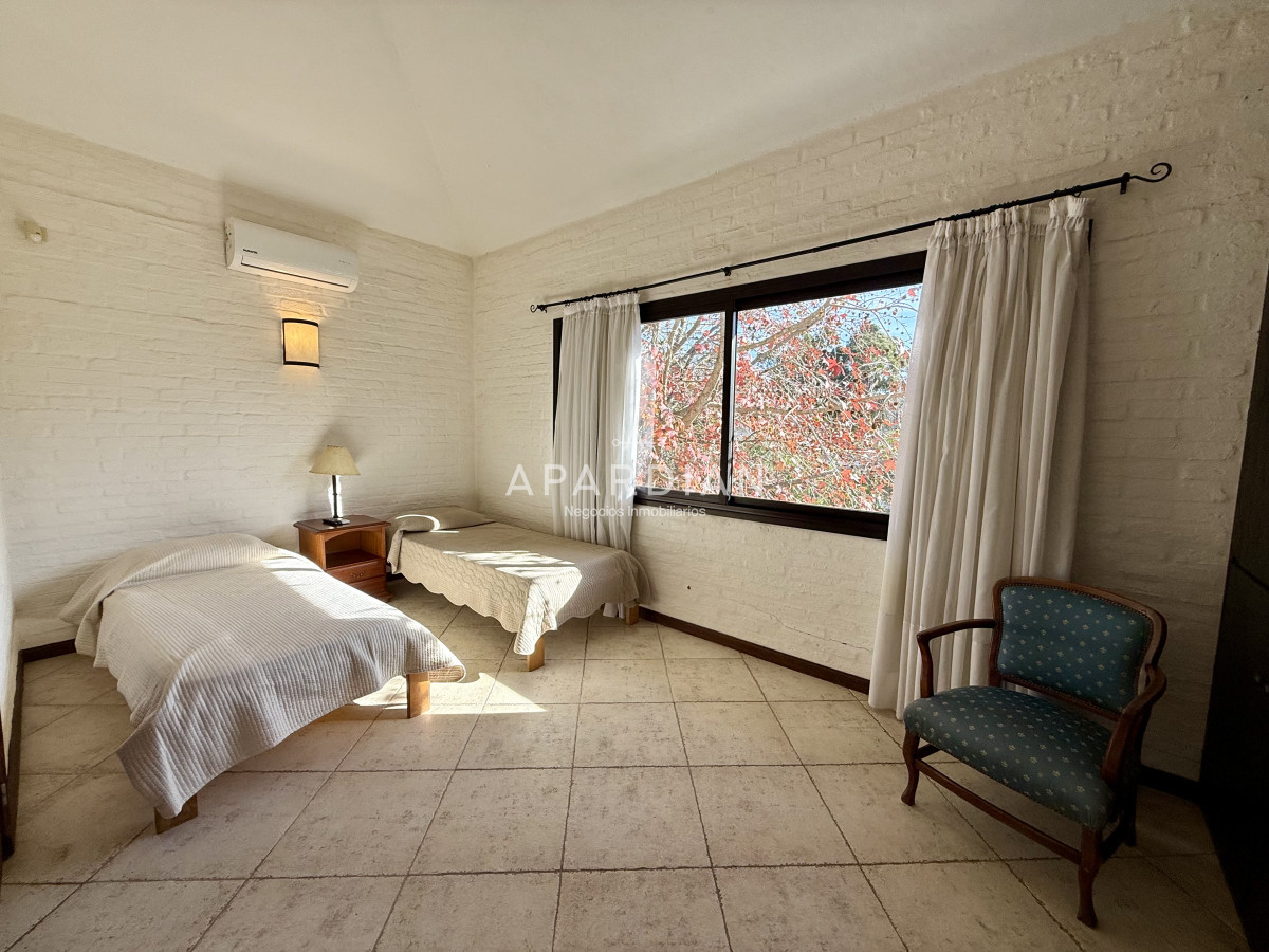 Casa ID.21098021 - Chalet en Rincón del Indio – A 500 metros del mar