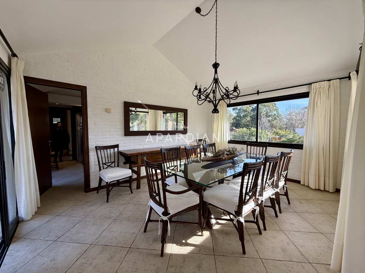 Casa ID.21098021 - Chalet en Rincón del Indio – A 500 metros del mar