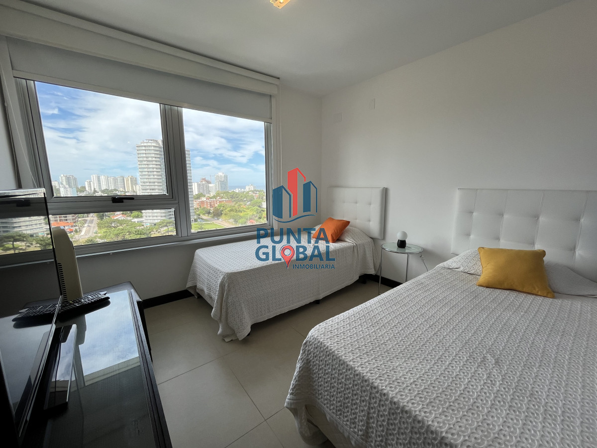 Apartamento ID.165 - Venta Apartamento 3 Dormitorios Punta del Este