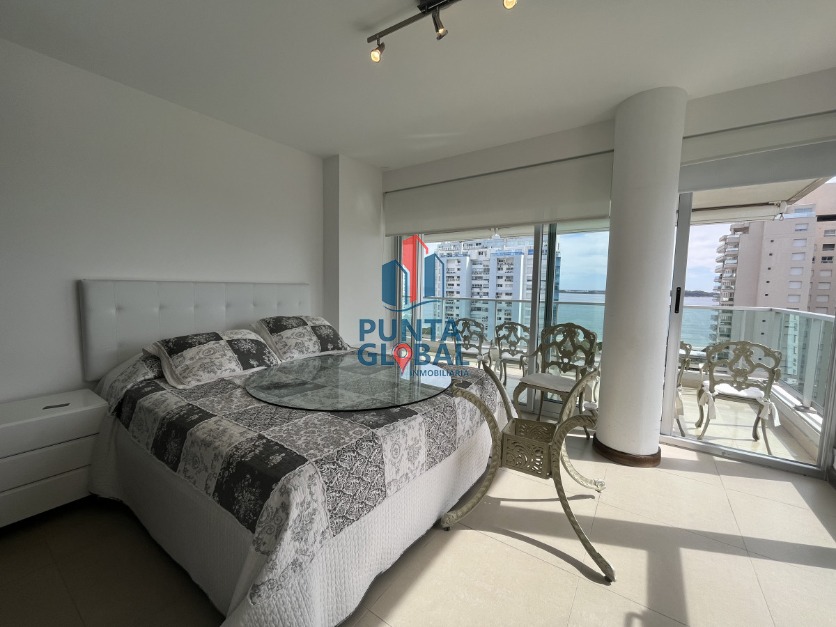 Apartamento ID.165 - Venta Apartamento 3 Dormitorios Punta del Este