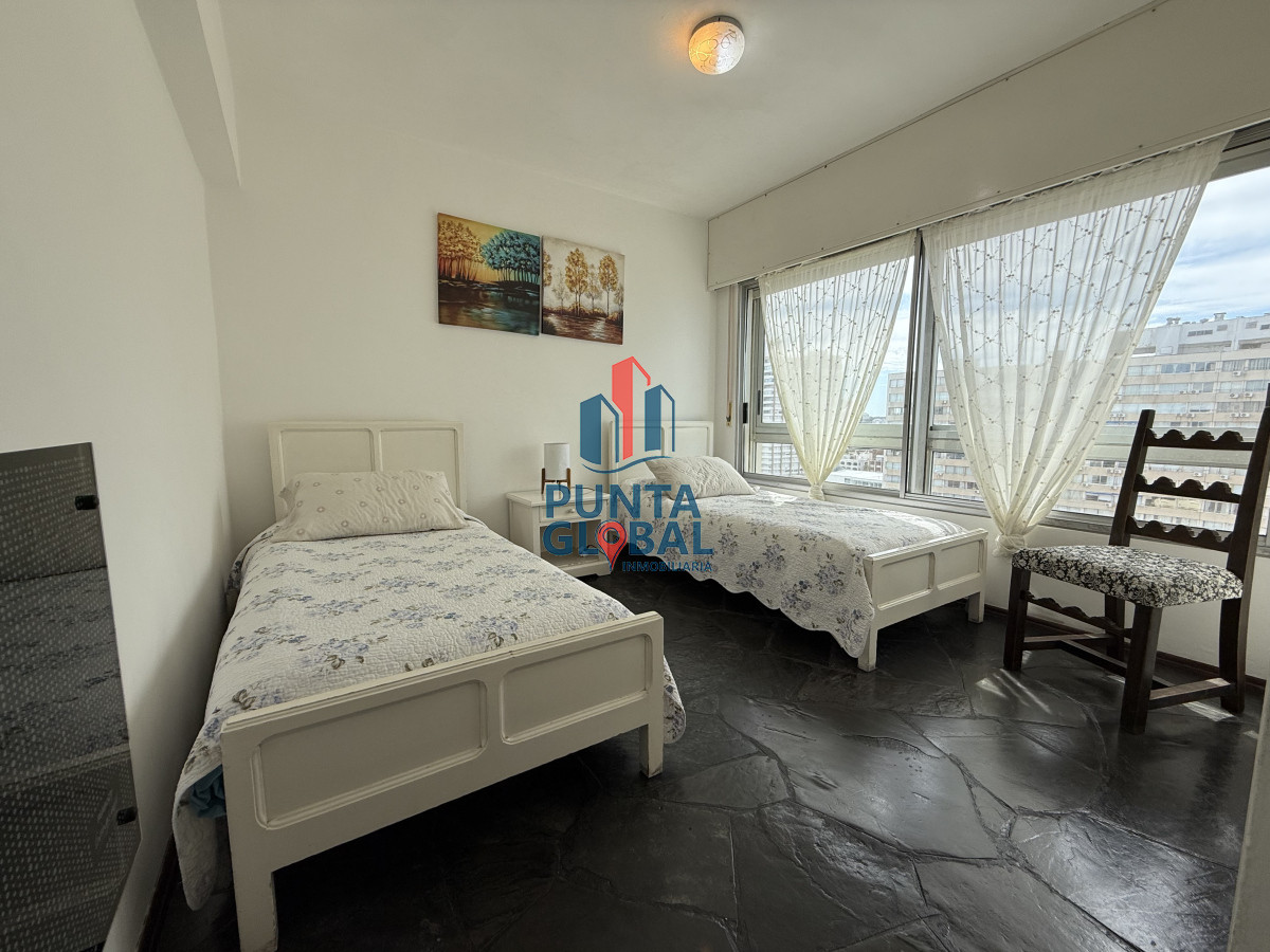 Apartamento ID.119 - Venta Apartamento 2 Dormitorios Punta del Este