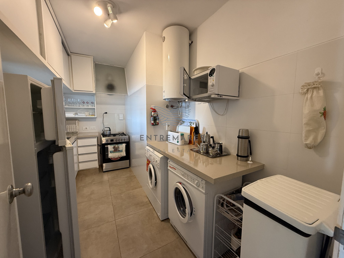 Apartamento ID.162 - Primera linea vista excelente con hermosa terraza amplia 