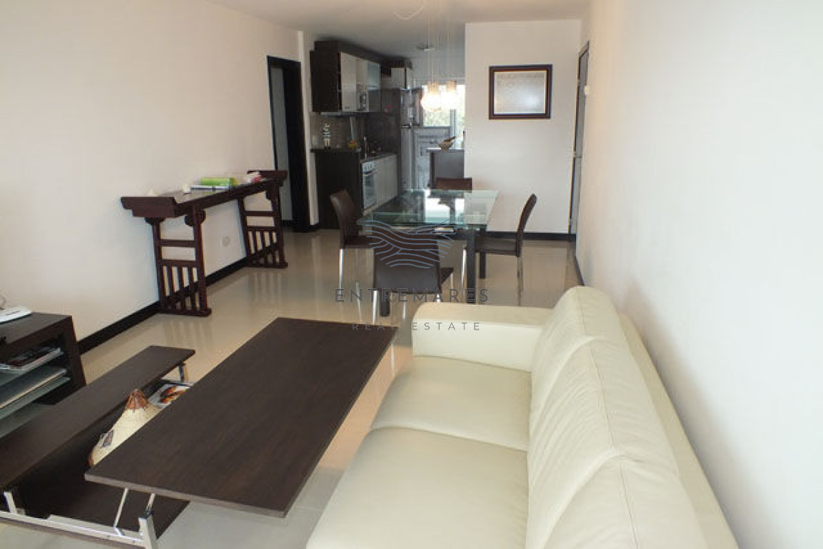 Apartamento ID.349 - Apartamento en Mansa, 2 dormitorios  con parrillero