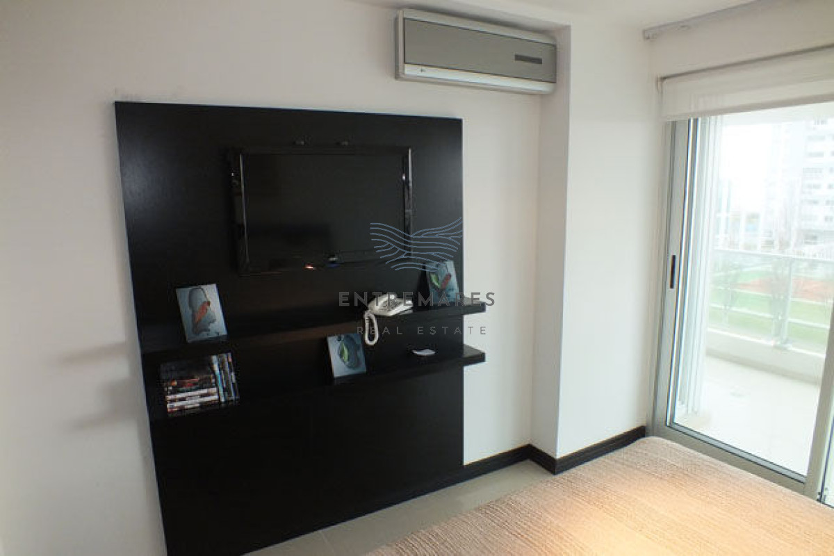 Apartamento ID.349 - Apartamento en Mansa, 2 dormitorios  con parrillero