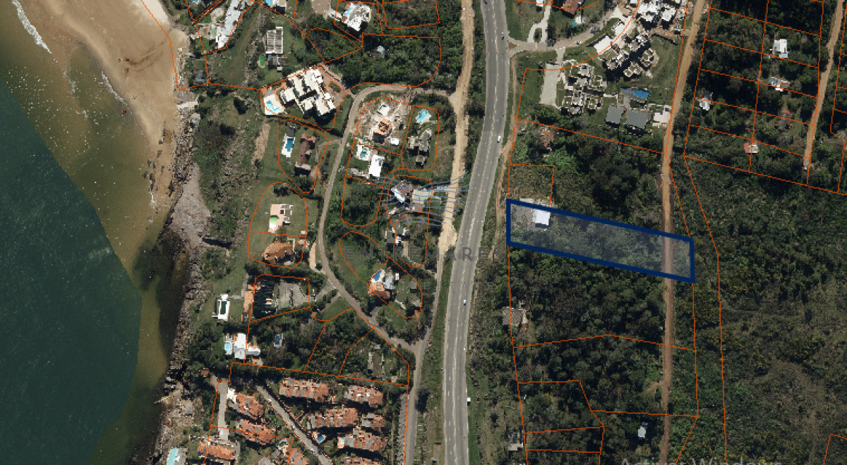 Terreno ID.353 - Terreno en venta - Punta Ballena