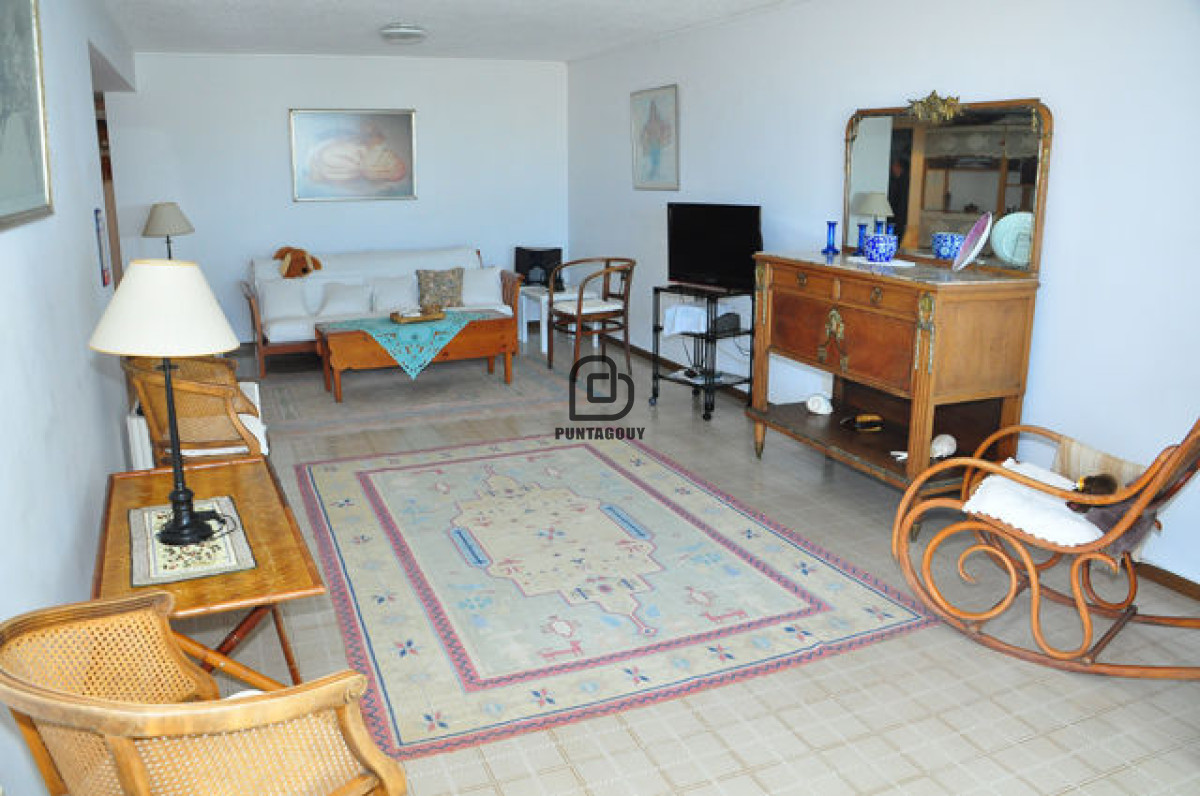 Apartamento ID.1839 - Venta Apartamento  2 dormitorios Estrella de Mar  , Punta del este