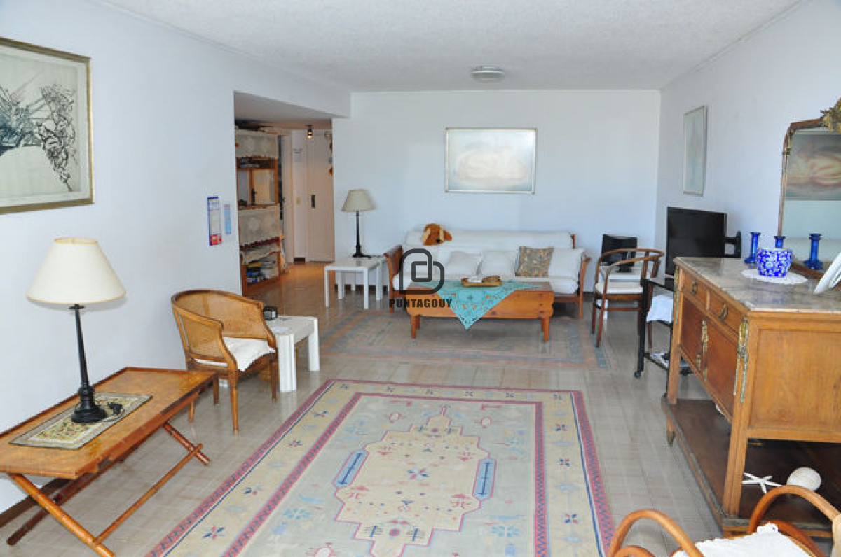 Apartamento ID.1839 - Venta Apartamento  2 dormitorios Estrella de Mar  , Punta del este
