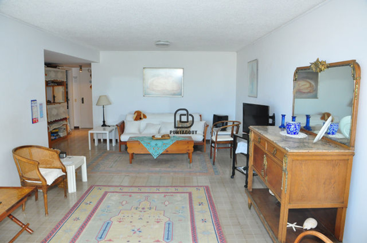 Apartamento ID.1839 - Venta Apartamento  2 dormitorios Estrella de Mar  , Punta del este