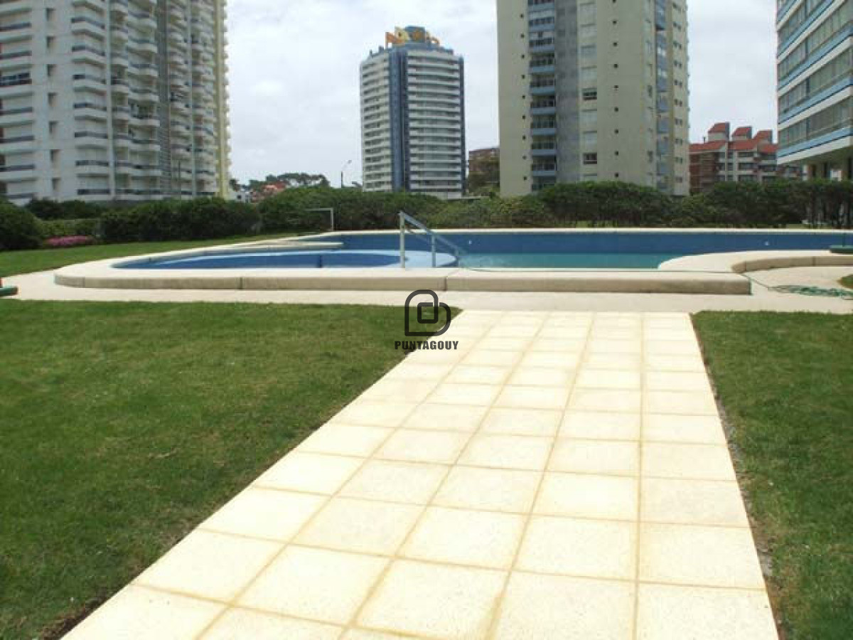 Apartamento ID.1839 - Venta Apartamento  2 dormitorios Estrella de Mar  , Punta del este