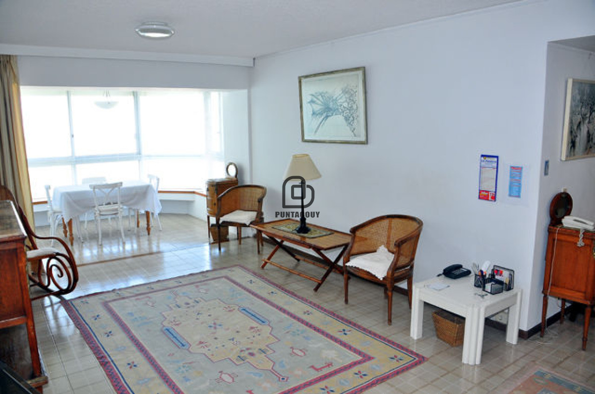 Apartamento ID.1839 - Venta Apartamento  2 dormitorios Estrella de Mar  , Punta del este