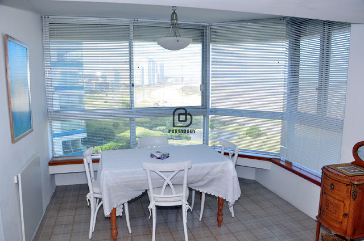 Apartamento ID.1839 - Venta Apartamento  2 dormitorios Estrella de Mar  , Punta del este