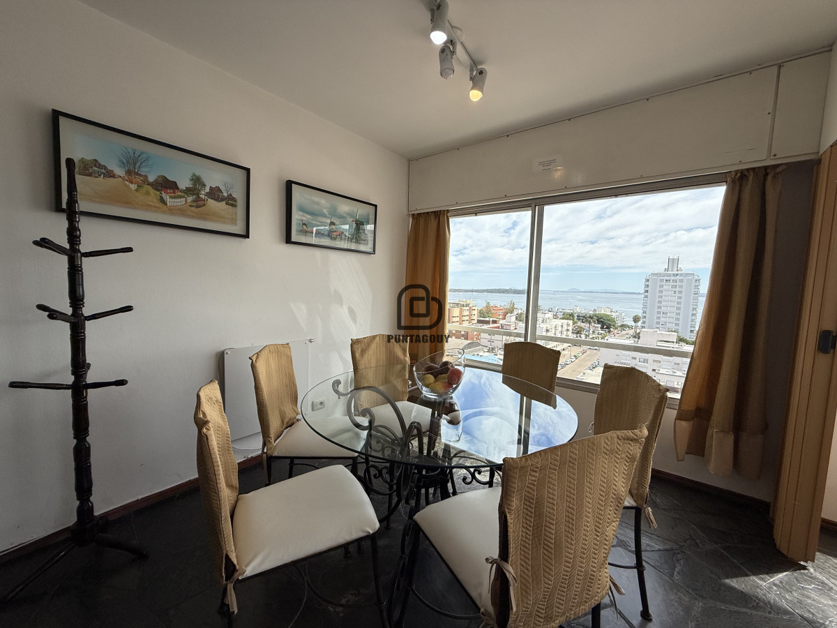 Apartamento ID.1769 - Venta 2 dormitorios en Península con vista al mar