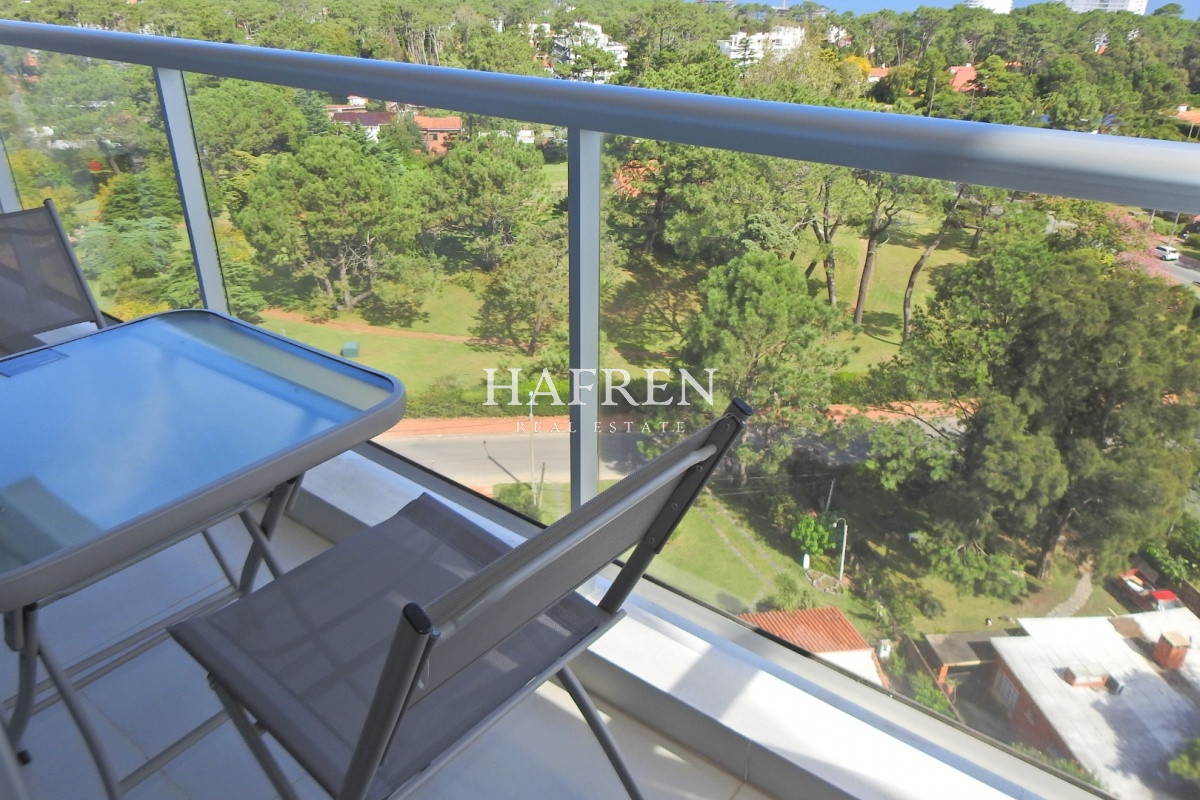 Apartamento ID.308 - Venta de apartamento de 3 dorm, con excelentes servicios