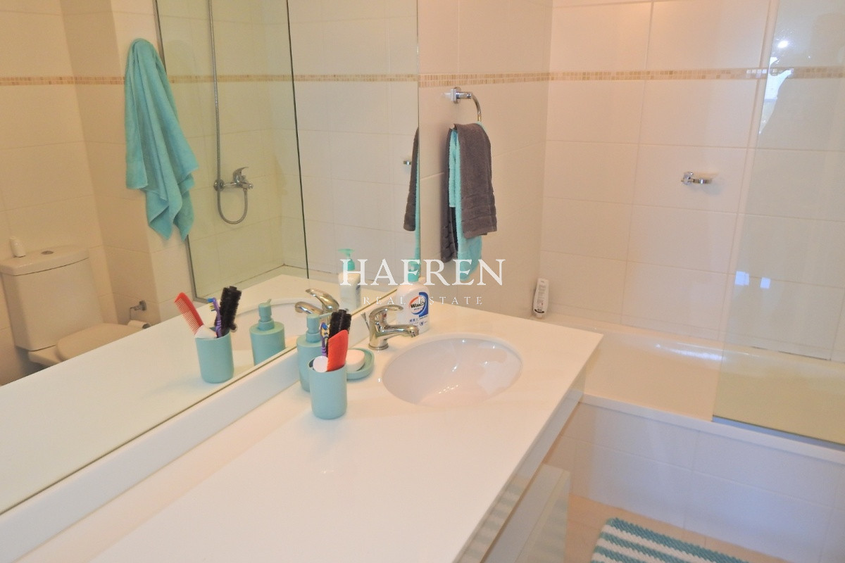 Apartamento ID.308 - Venta de apartamento de 3 dorm, con excelentes servicios