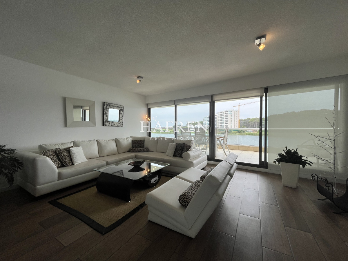 Apartamento ID.292 - Venta apartamento de 3 dorm, sobre la Laguna