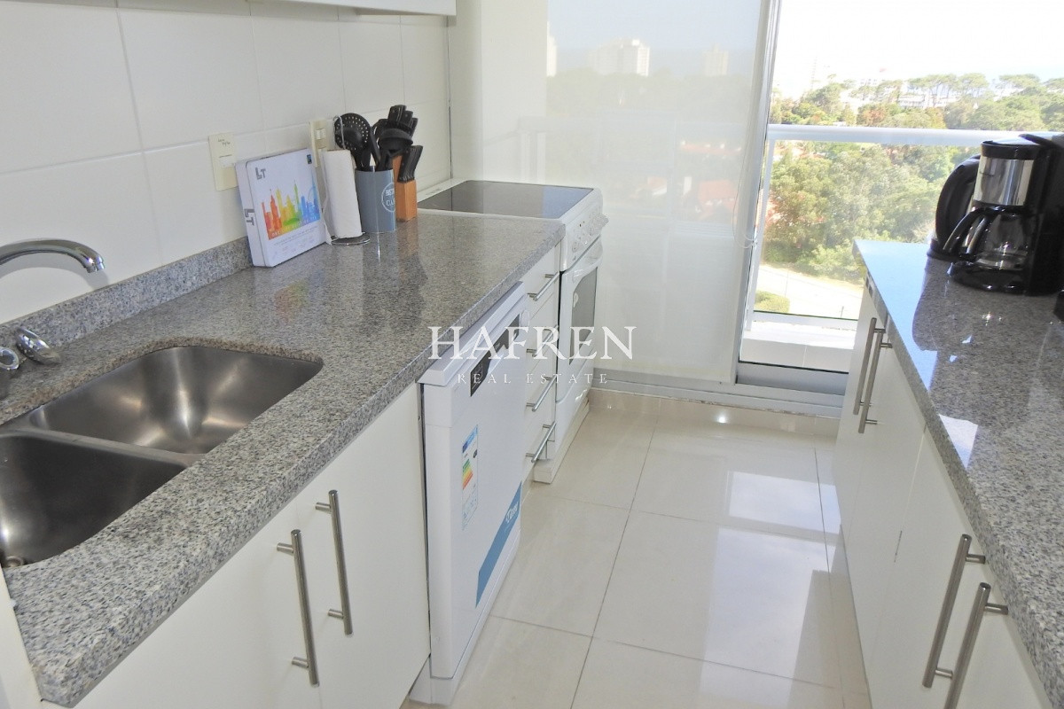 Apartamento ID.308 - Venta de apartamento de 3 dorm, con excelentes servicios