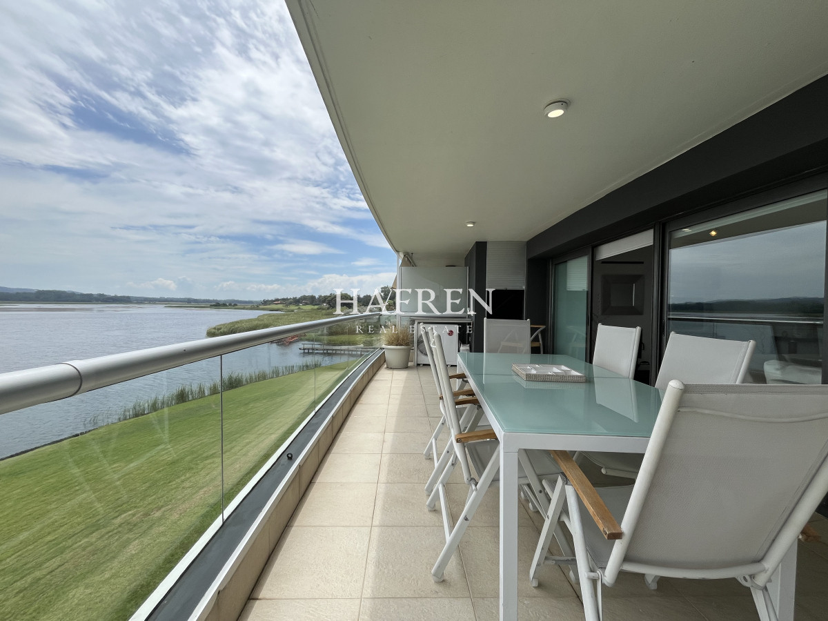 Apartamento ID.292 - Venta apartamento de 3 dorm, sobre la Laguna