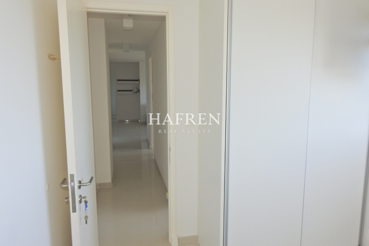 Apartamento ID.308 - Venta de apartamento de 3 dorm, con excelentes servicios