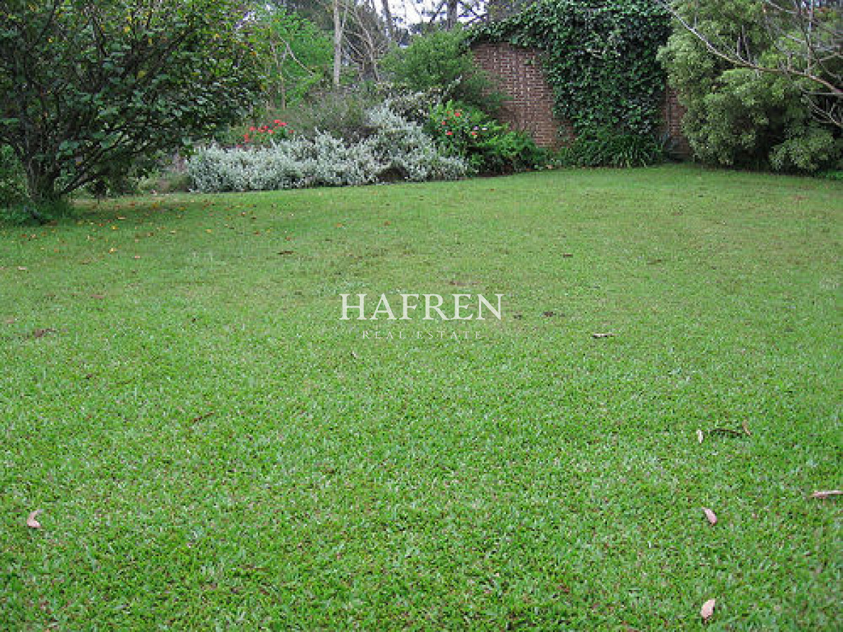 Casa ID.479 - Muy buen parque lindo entorno