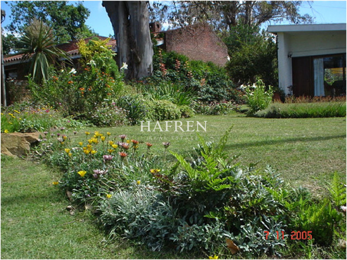 Casa ID.479 - Muy buen parque lindo entorno