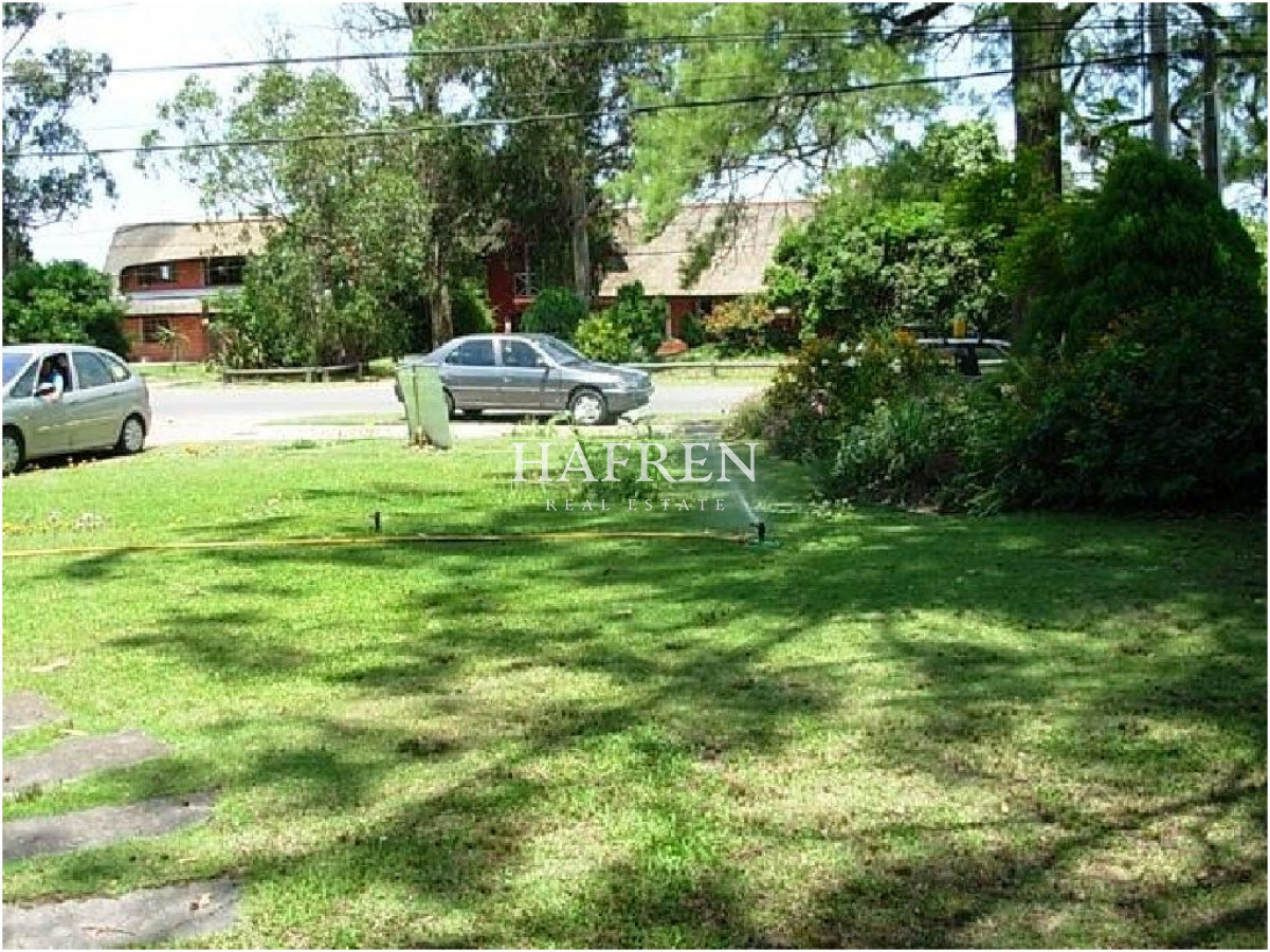 Casa ID.479 - Muy buen parque lindo entorno