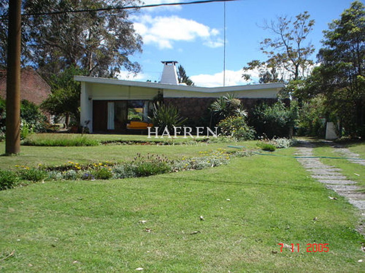 Casa ID.479 - Muy buen parque lindo entorno