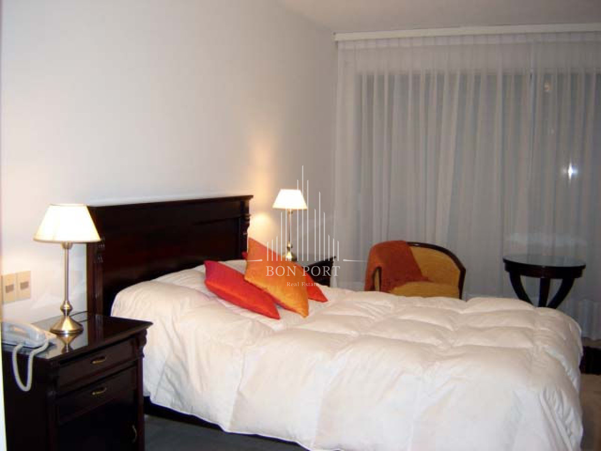 Apartamento ID.260 - Playa mansa amplia terraza 