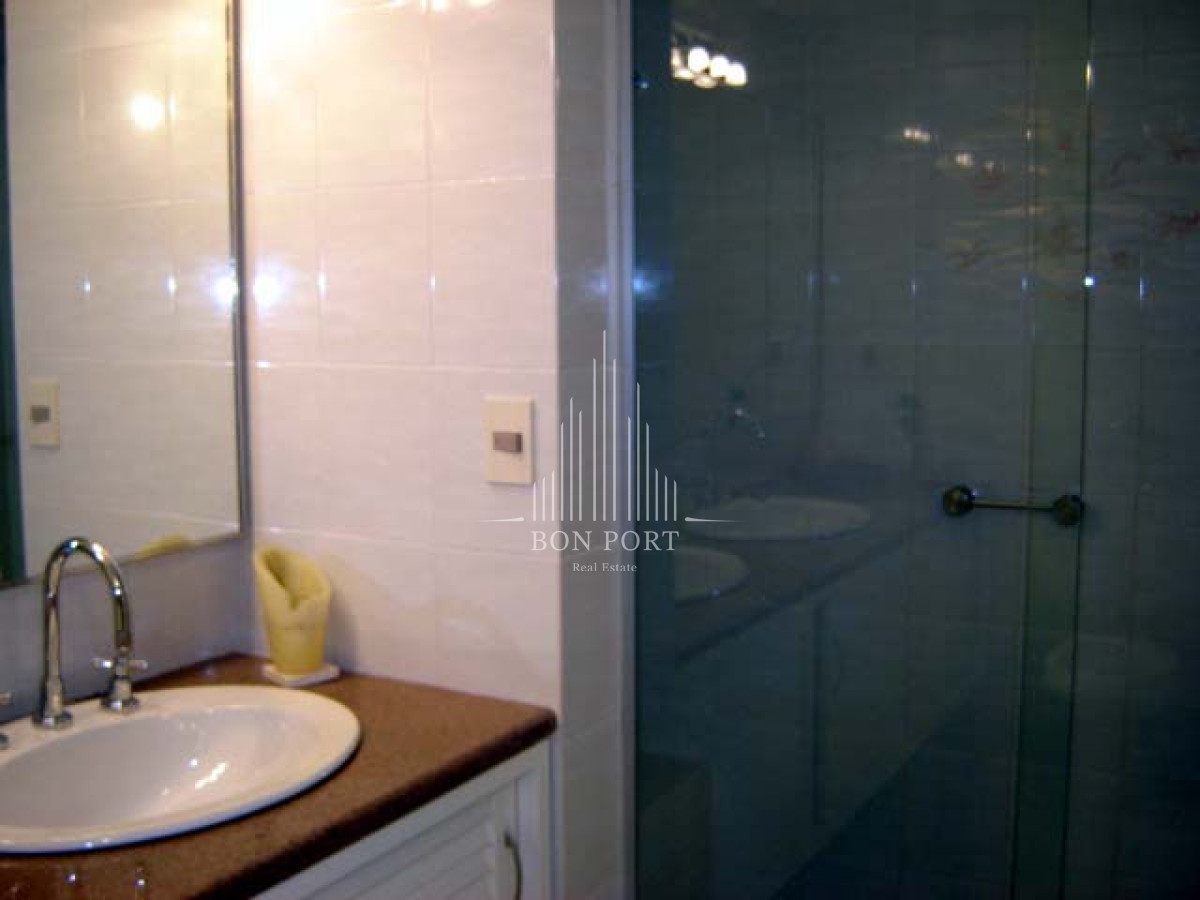 Apartamento ID.260 - Playa mansa amplia terraza 
