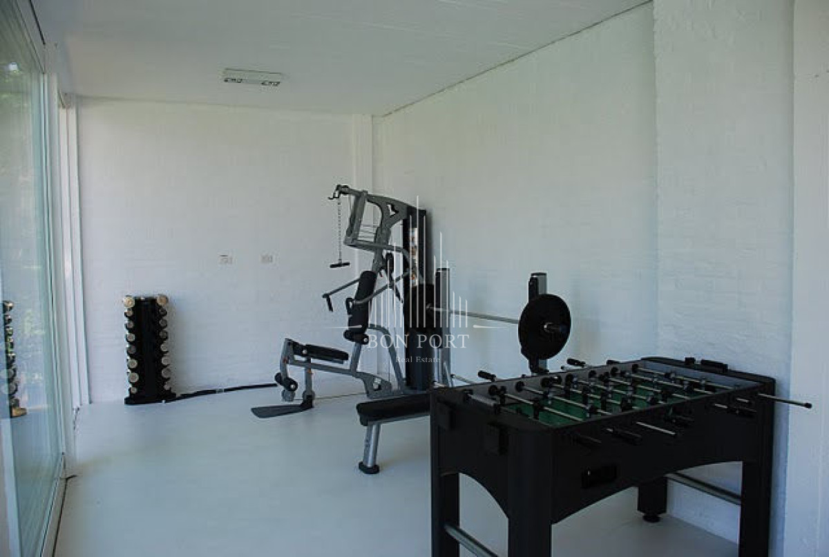 Casa ID.261 - Casa en venta en Barrio Lugano  Punta del Este