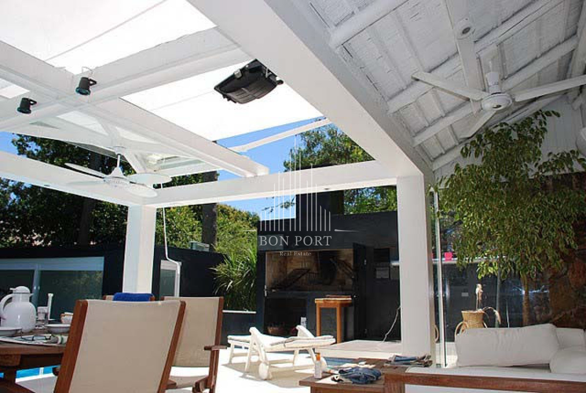 Casa ID.261 - Casa en venta en Barrio Lugano  Punta del Este