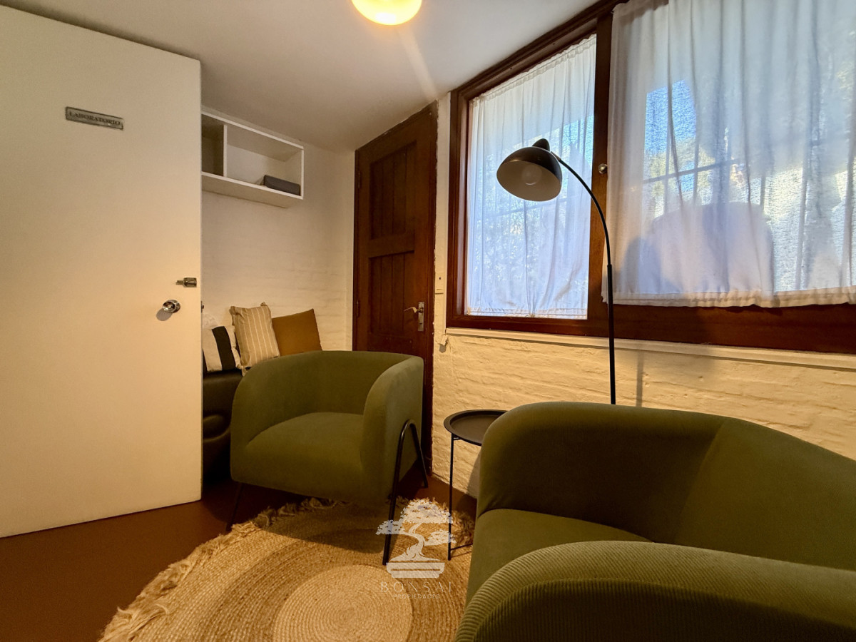 Casa ID.1190 - CASA EN VENTA - BARRIO CANTEGRIL, AV. CÓRDOVA