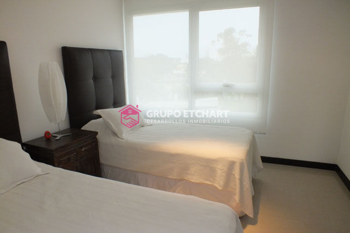 Apartamento ID.199 - Apartamento en Mansa, 2 dormitorios  con parrillero