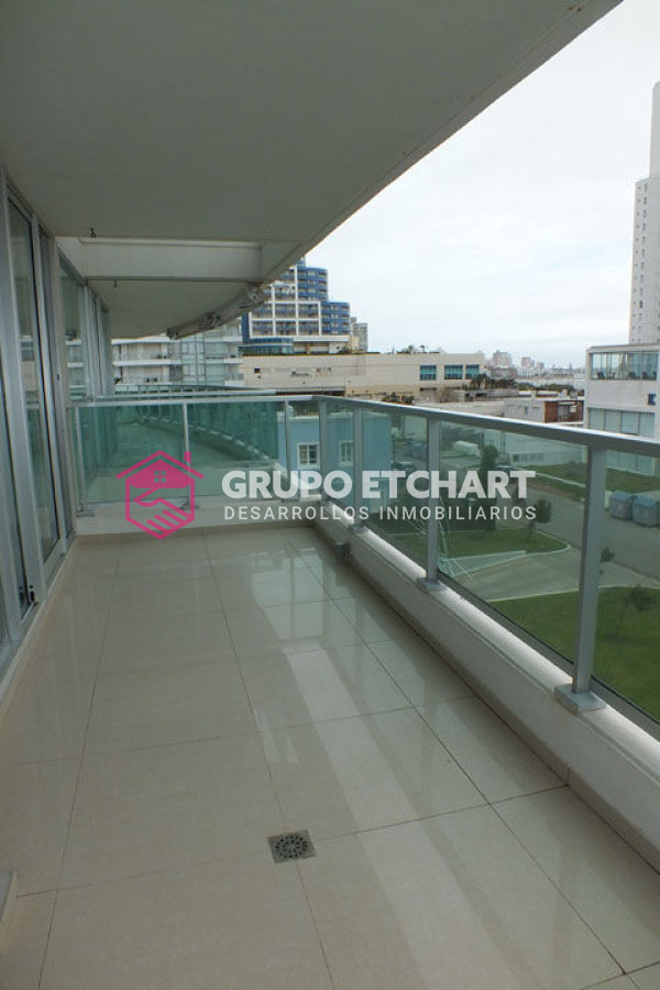 Apartamento ID.199 - Apartamento en Mansa, 2 dormitorios  con parrillero