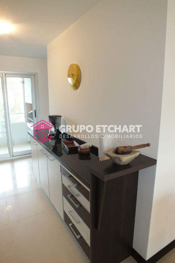 Apartamento ID.199 - Apartamento en Mansa, 2 dormitorios  con parrillero