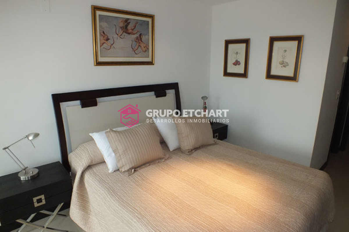 Apartamento ID.199 - Apartamento en Mansa, 2 dormitorios  con parrillero