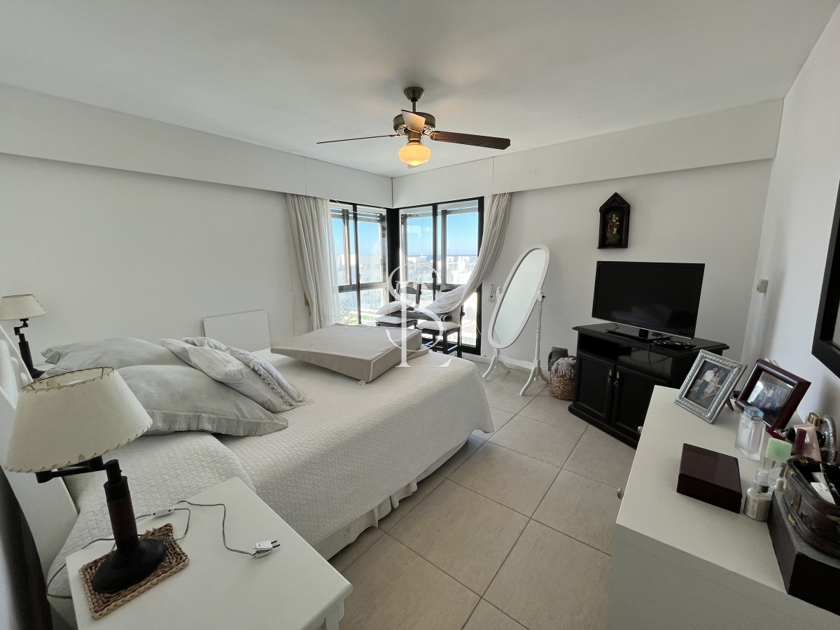 Apartamento ID.174 - amplio departamento en la peninsula