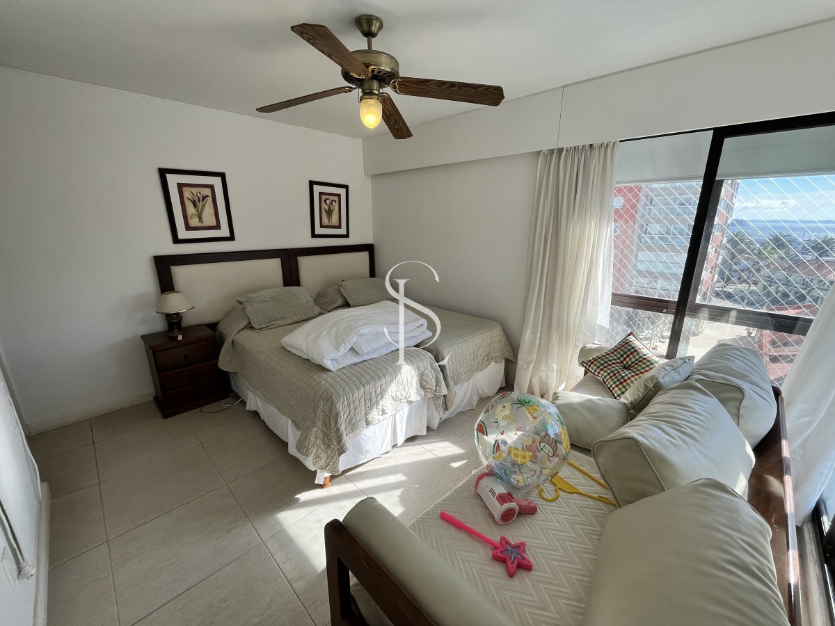 Apartamento ID.174 - amplio departamento en la peninsula