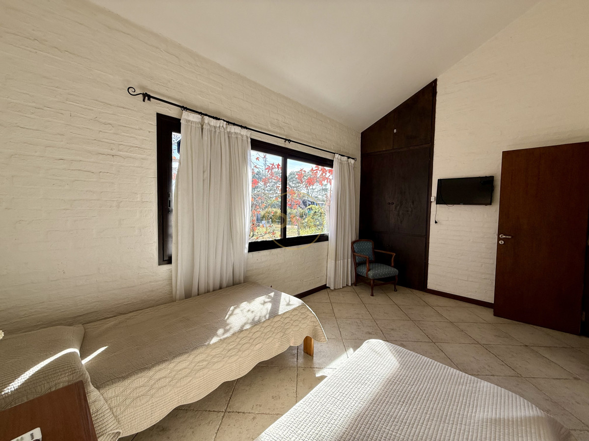 Casa ID.2163 - Chalet en Rincón del Indio a 500 metros del mar