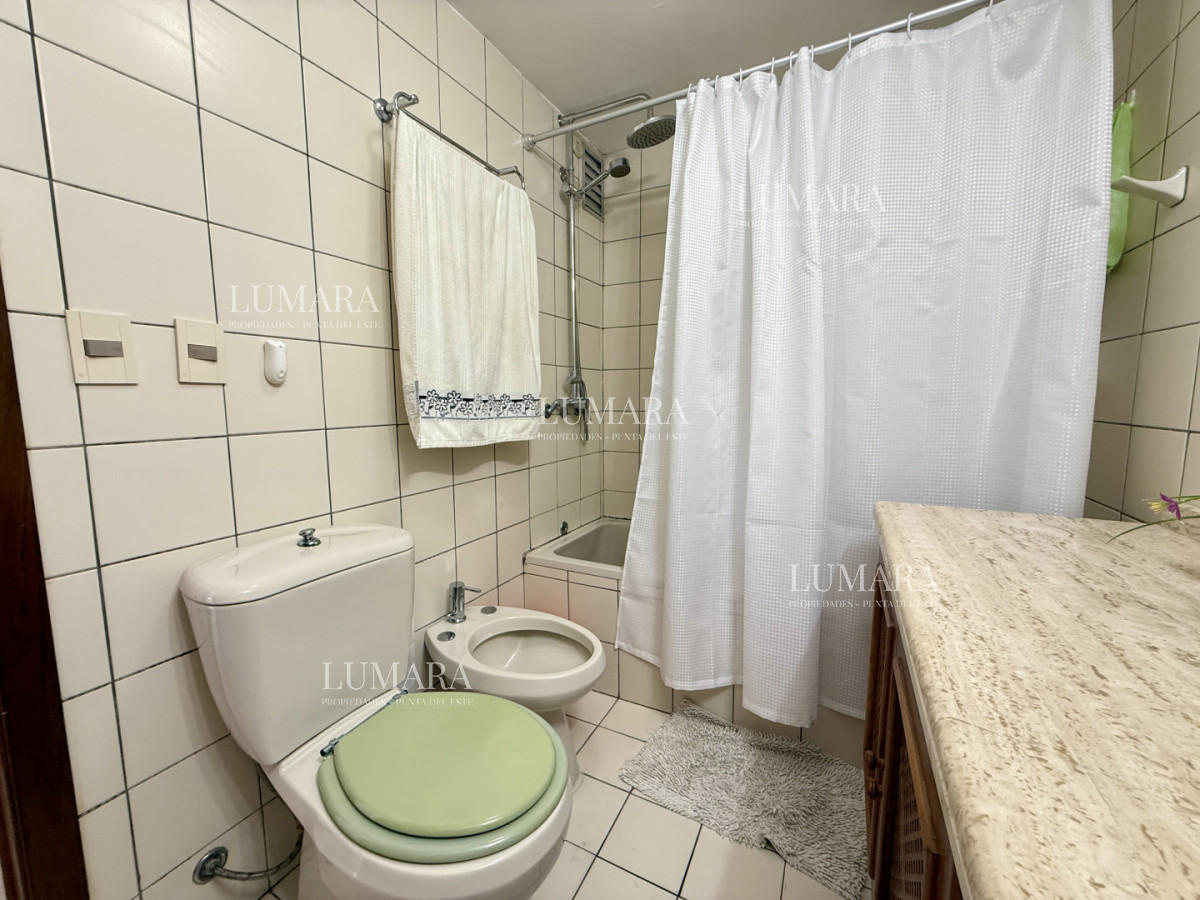 Apartamento ID.3153 - Apartamento en venta en Edificio Cap Bretón  Av. Roosevelt y Av. Biarritz