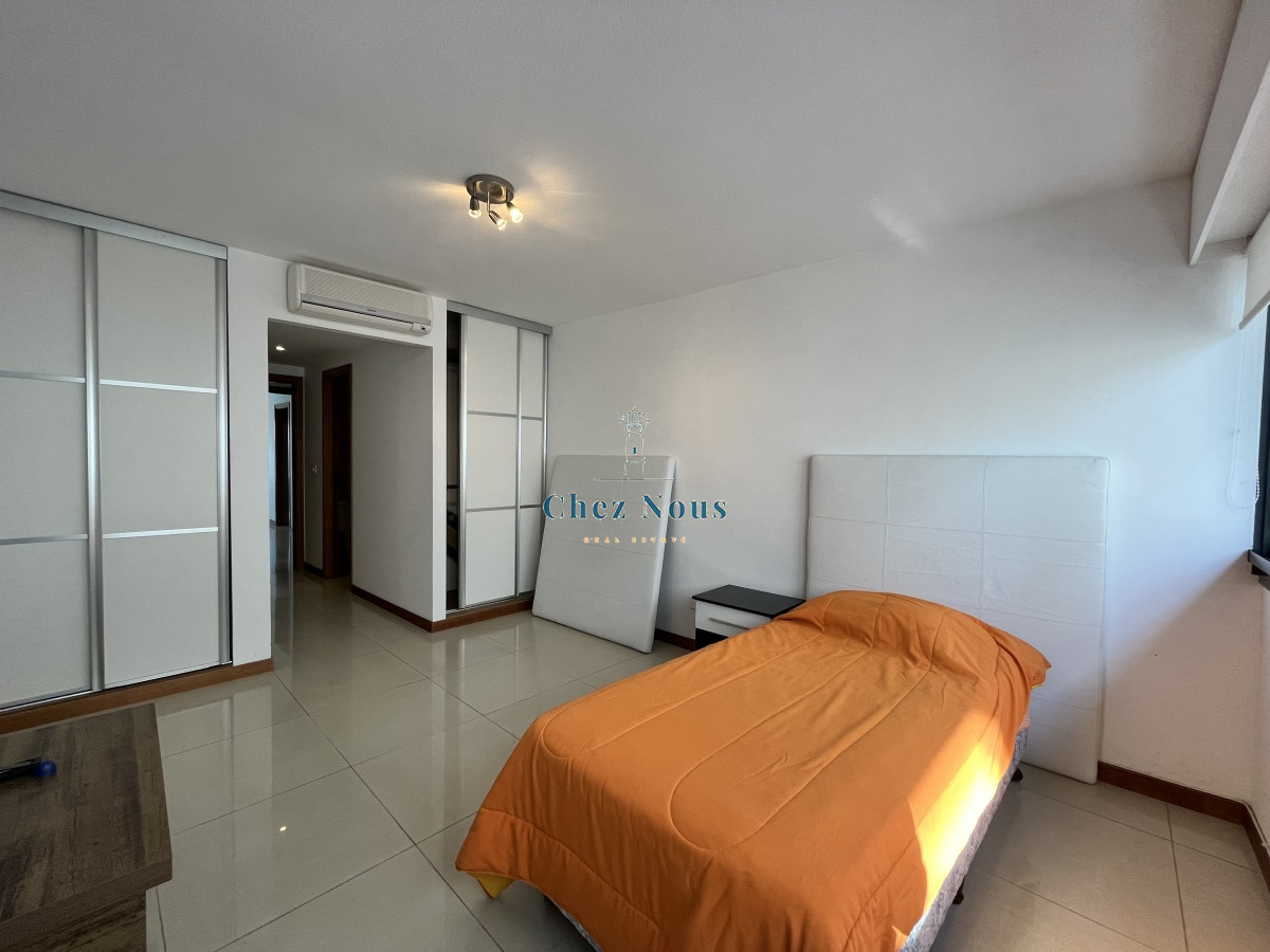 Apartamento ID.1050 - hermoso depto sobre playa brava