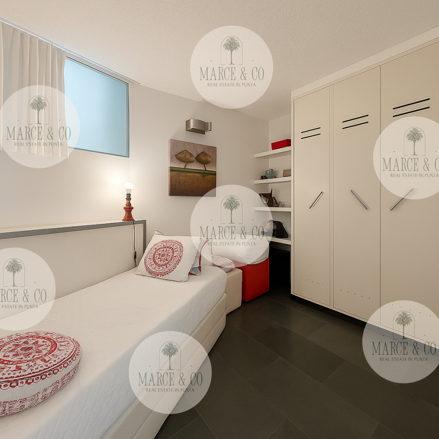 Apartamento ID.2131 - Unidad totalmente reciclada con muy buen metraje