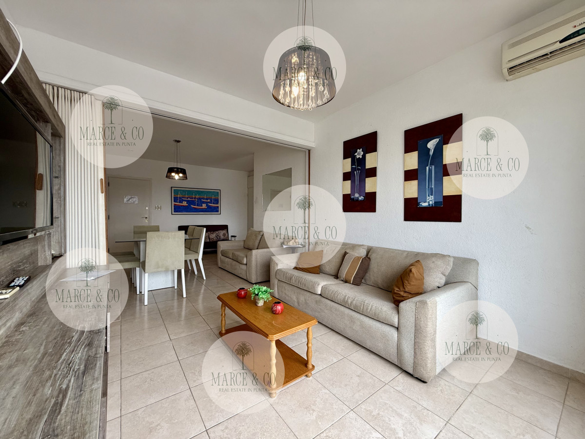 Apartamento ID.2212 - Apartamento en venta – Edificio Santos Dumont, Punta del Este
