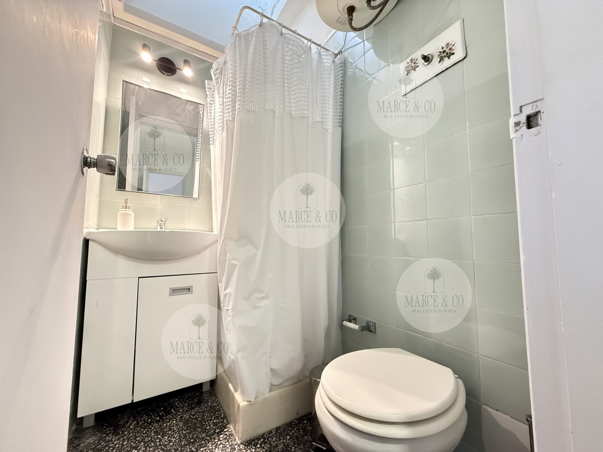 Apartamento ID.2527 - Apartamento en Edificio Mansamar - Primera Línea al Mar
